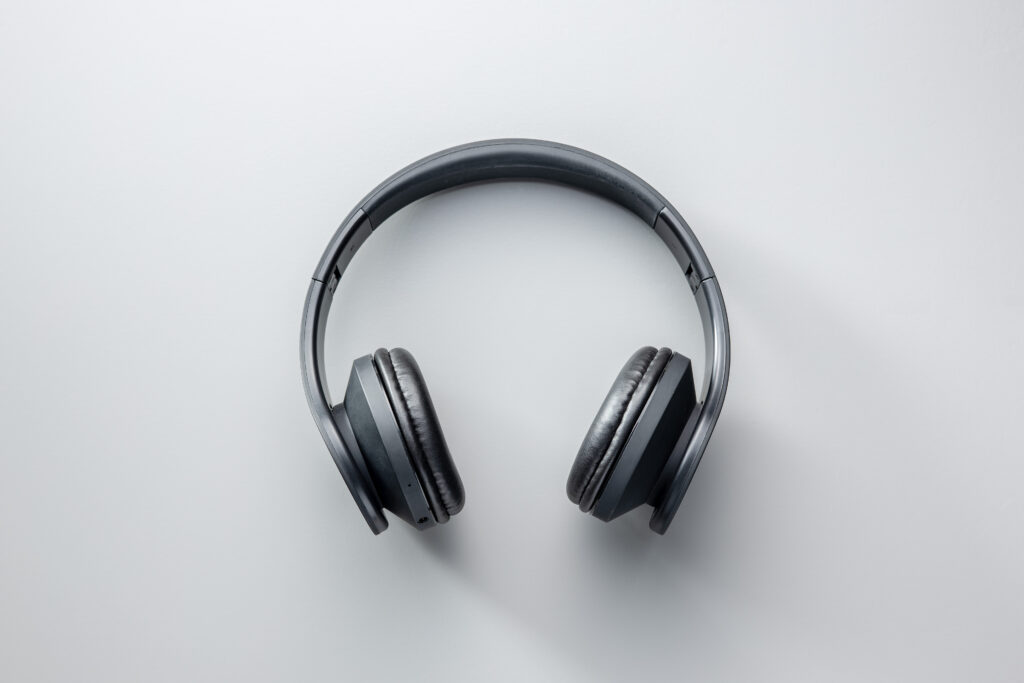 black wireless stereo headphones 2025 03 15 11 46 34 utc