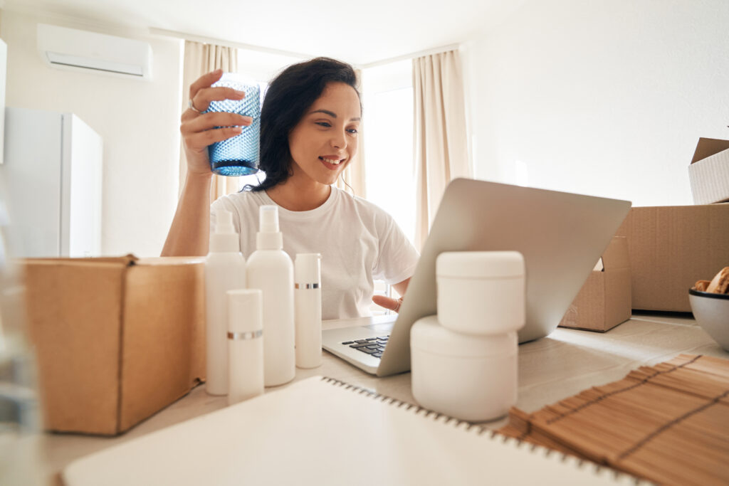 Uluslararası Pazarlara Açılmak İsteyenler için 2 kapak gorsel